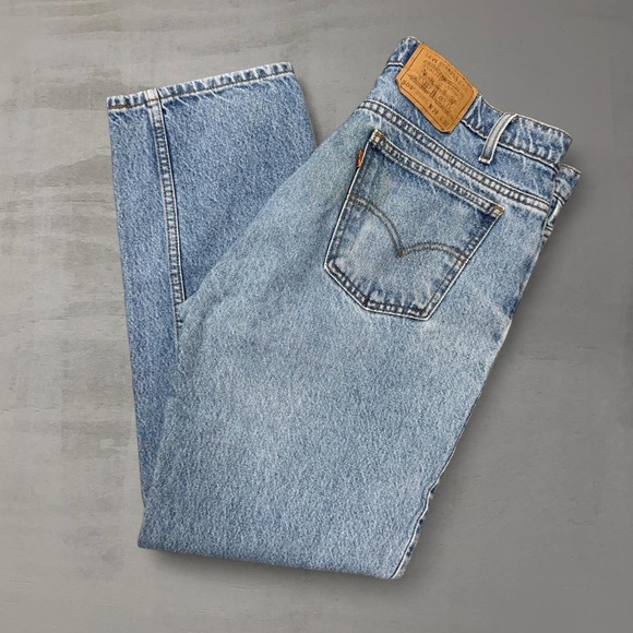 Levi's Other - Vintage Levi's 505 Regular Fit Jeans Light Wash Orange Tab 36 x 29